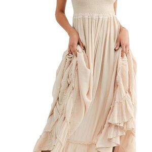 Elegant Beige Maxi Dress